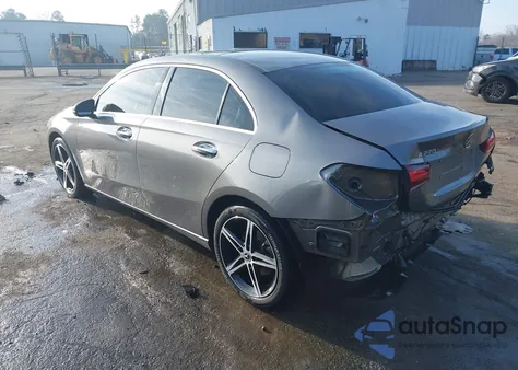 2020 Mercedes-Benz A 220 из США, поврежденный, VIN W1K3G4EB6LJ220127